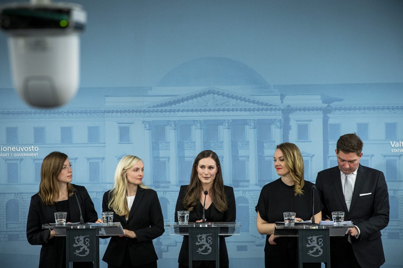 Sanna Marinin hallituksen tiedotustilaisuudessa opetusministeri Li Andersson, sisäministeri Maria Ohisalo, valtiovarainministeri Katri Kulmuni ja Pohjoismaisen yhteistyön ja tasa-arvon ministeri Thomas Blomqvist.