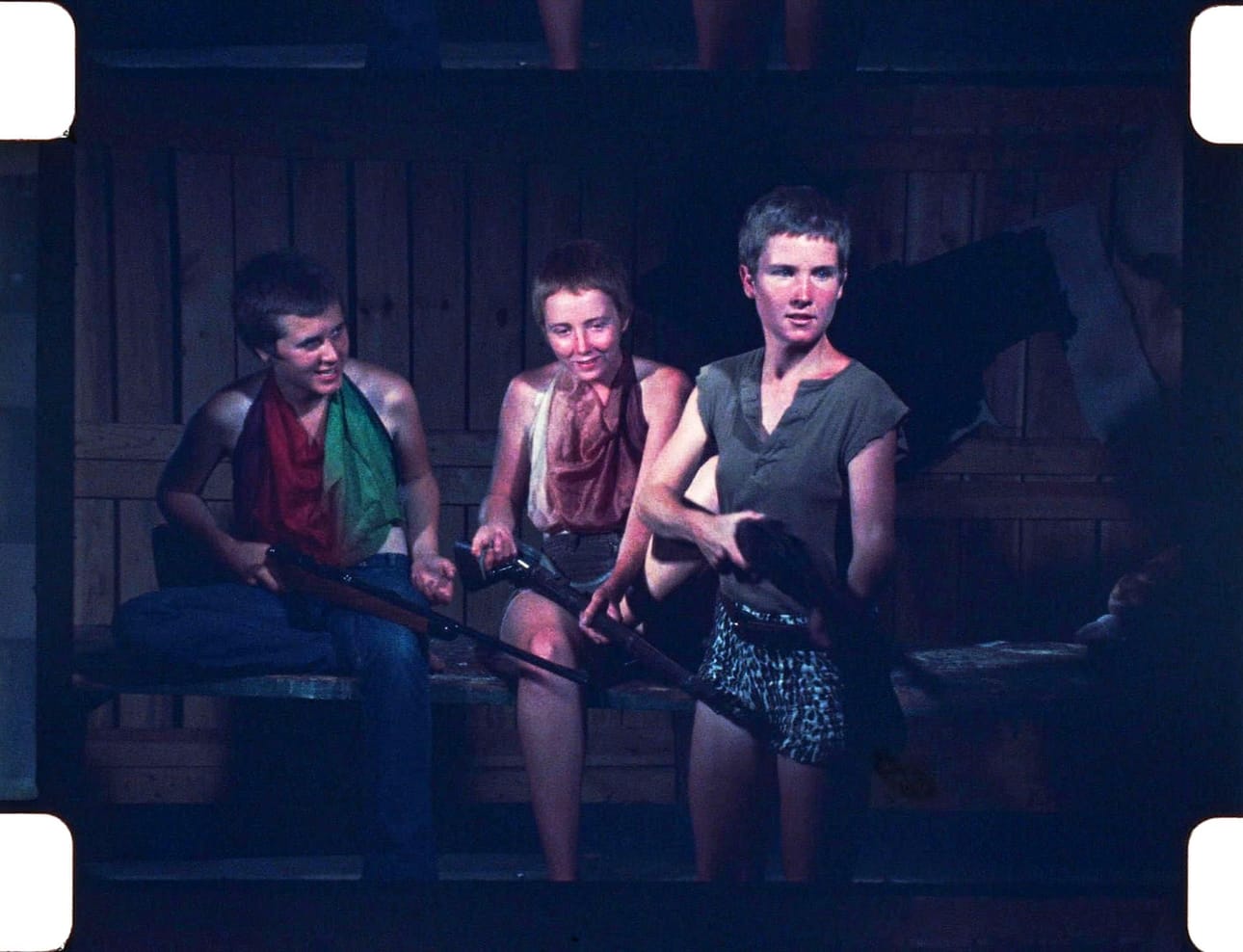 Nancy Pitman, Lynette Fromme ja Sandra Good olivat Charlesin pahoja enkeleitä. Kuva on vuonna 1969 kuvatulta filminauhalta.