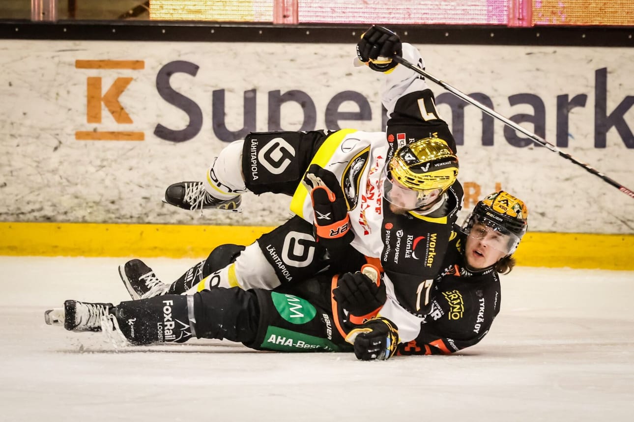 Kärppien Teemu Turunen on matkalla Liigan maalipörssin voittajaksi.