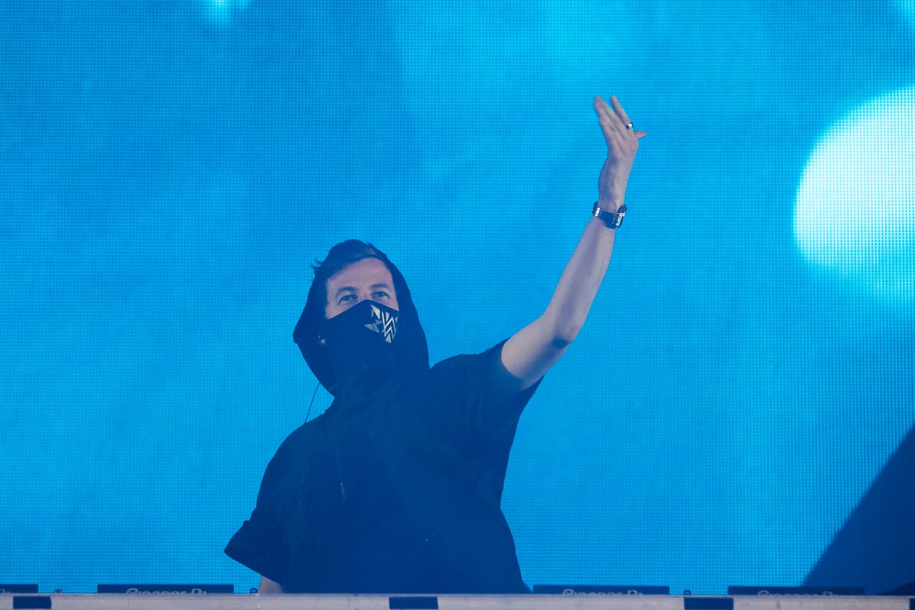 Alan Walker teki viime kesänä ainoan Suomen keikkansa Qstockissa Oulussa. Ensi kesänä DJ nähdään Vaasassa BigDayssa.