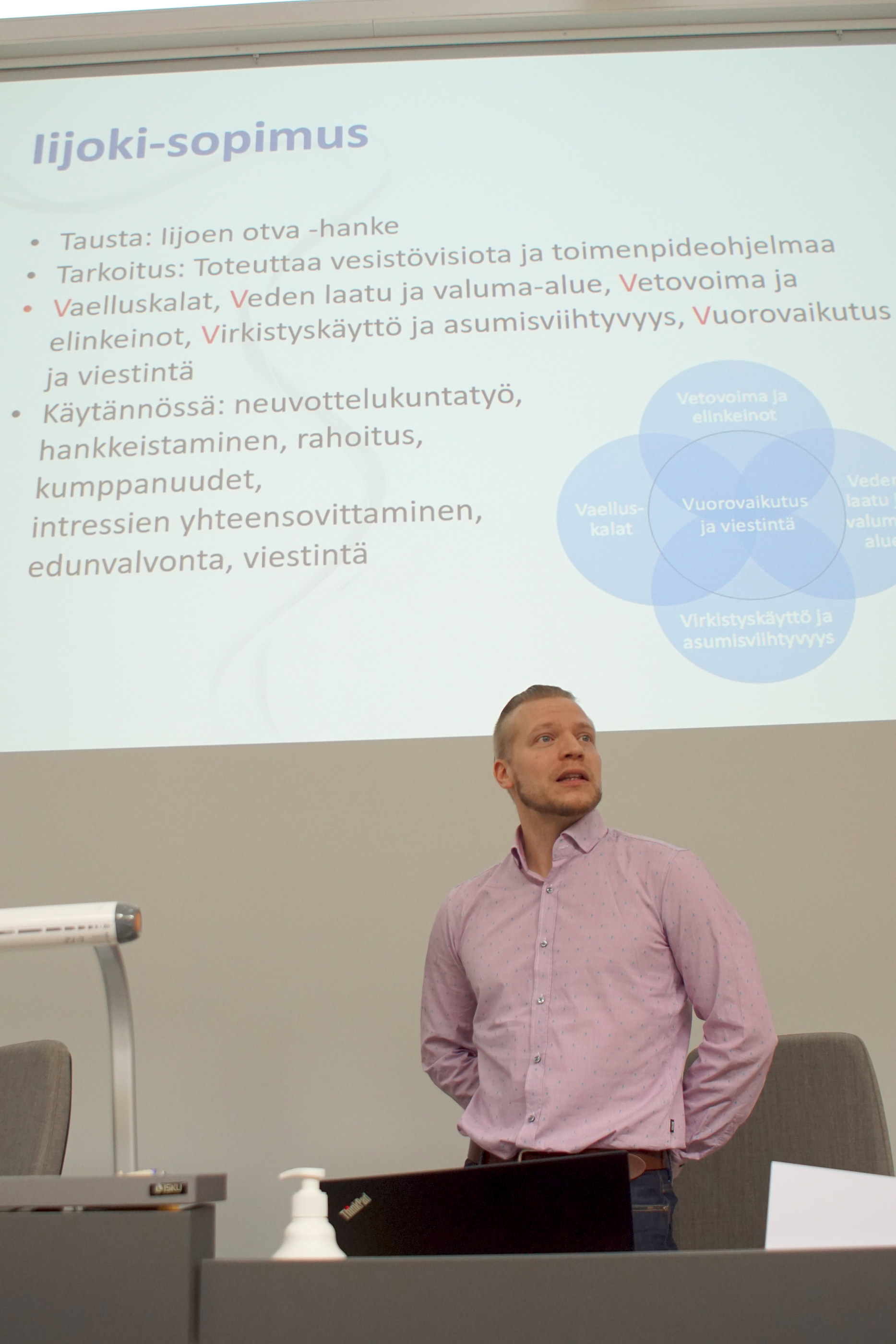 Kehittämiskoordinaattori Lauri Rantala on esitellyt Iijoki-sopimusta monissa tilaisuukissa.