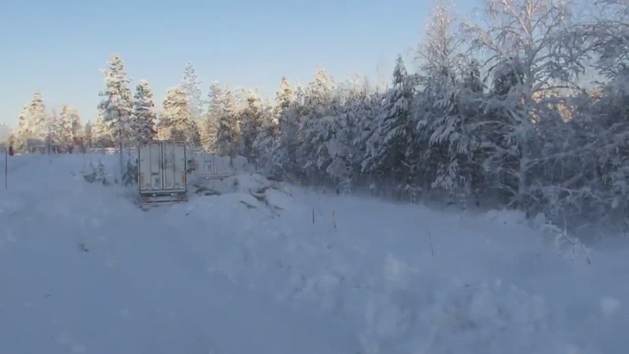 Rekka ojassa Inarissa