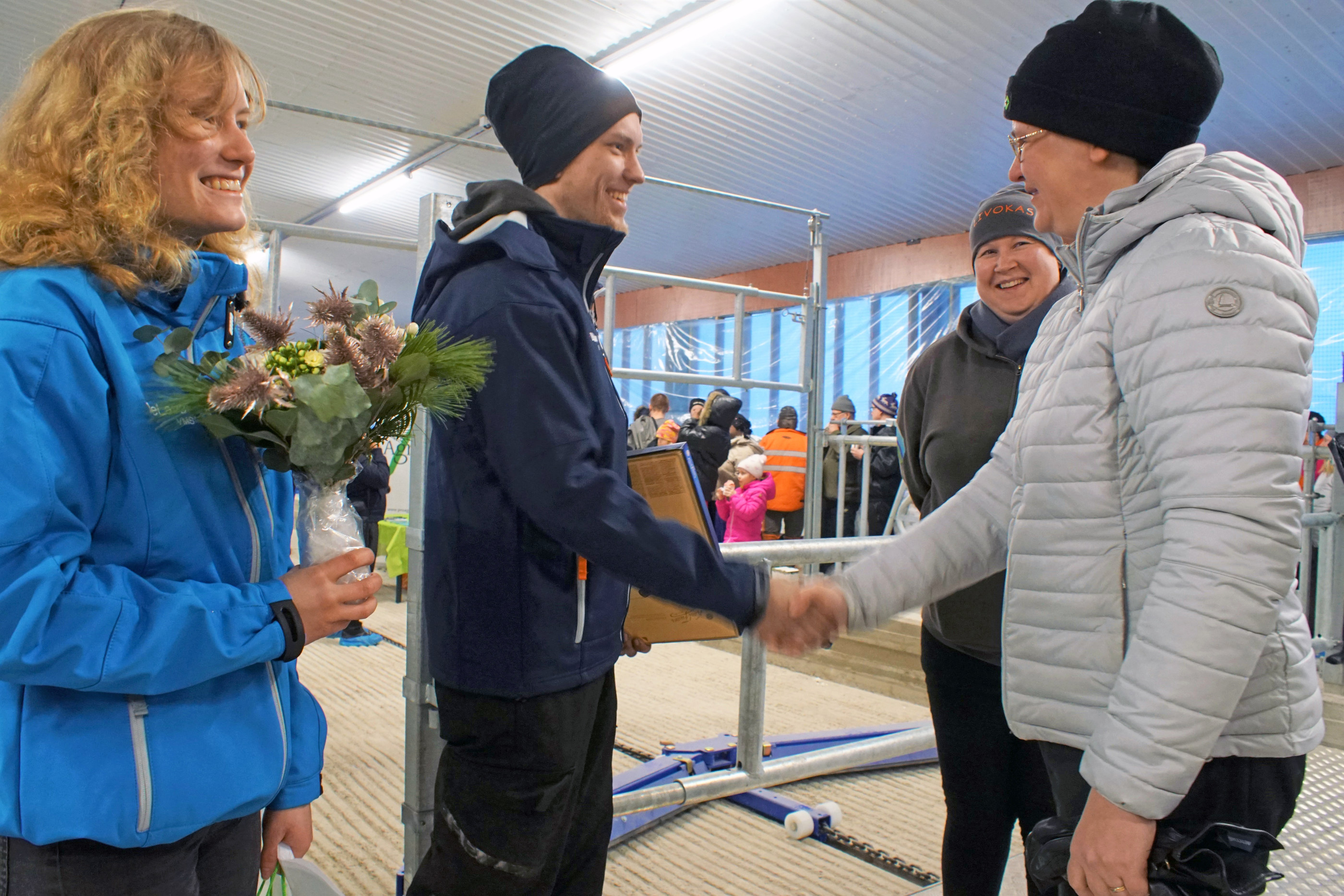 Kyläseura Livokkaan onnittelut Henna ja Marko Toloselle välittivät Anni-Inkeri Törmänen ja Minna Perttu.
