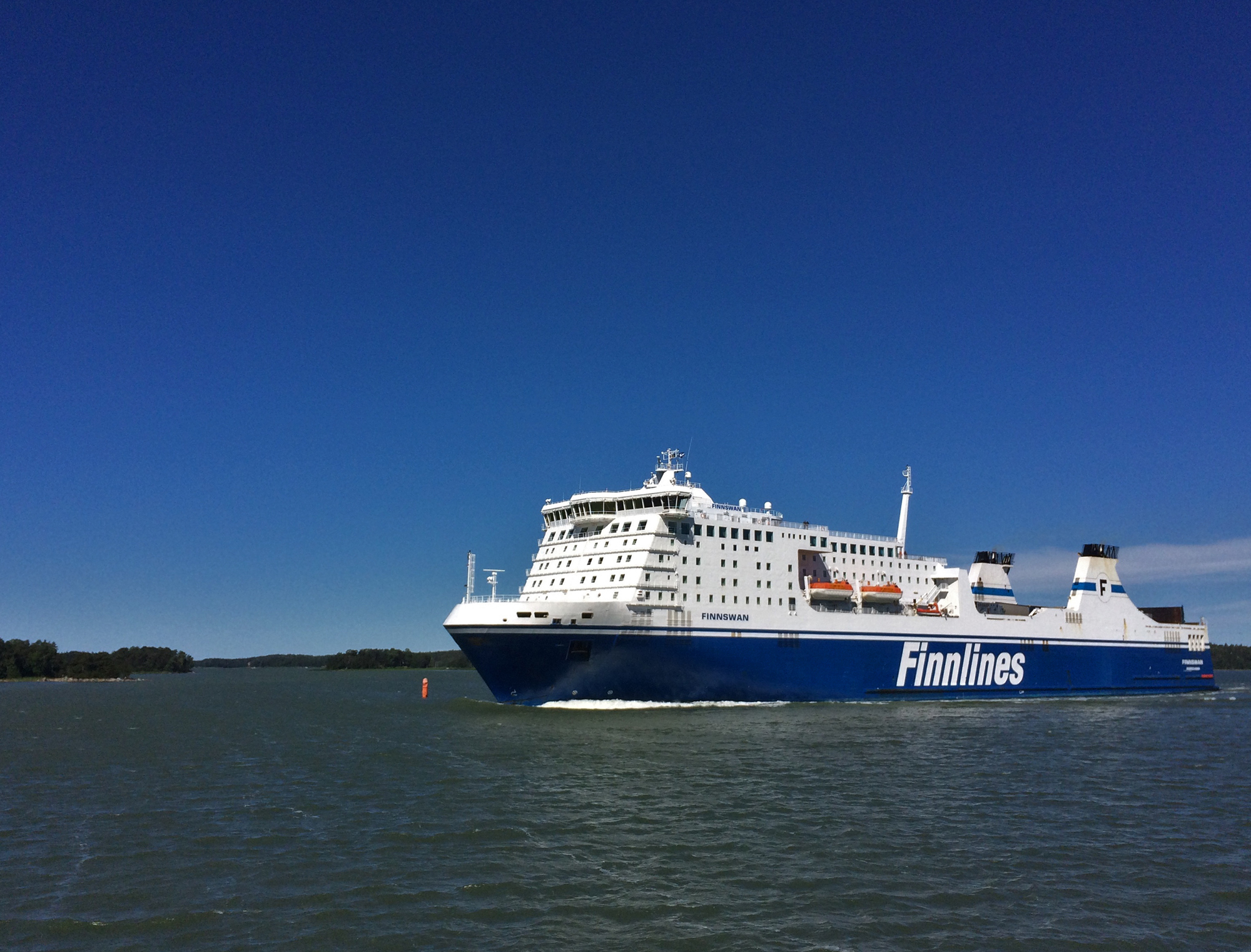 Finnlines-yhtiön laivoilla oli merkittävä rooli Suomen huoltovarmuuden ylläpidossa. Laivoissa kulki pandemian aikana tuhansia kiloja tavaraa.
