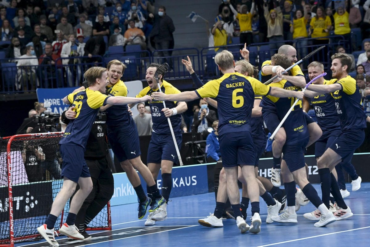 Ruotsi voitti yhdeksännen salibandyn miesten maailmanmestaruutensa, kun se kukisti Helsingissä pelattujen MM-kilpailujen loppuottelussa Suomen. LEHTIKUVA / Markku Ulander