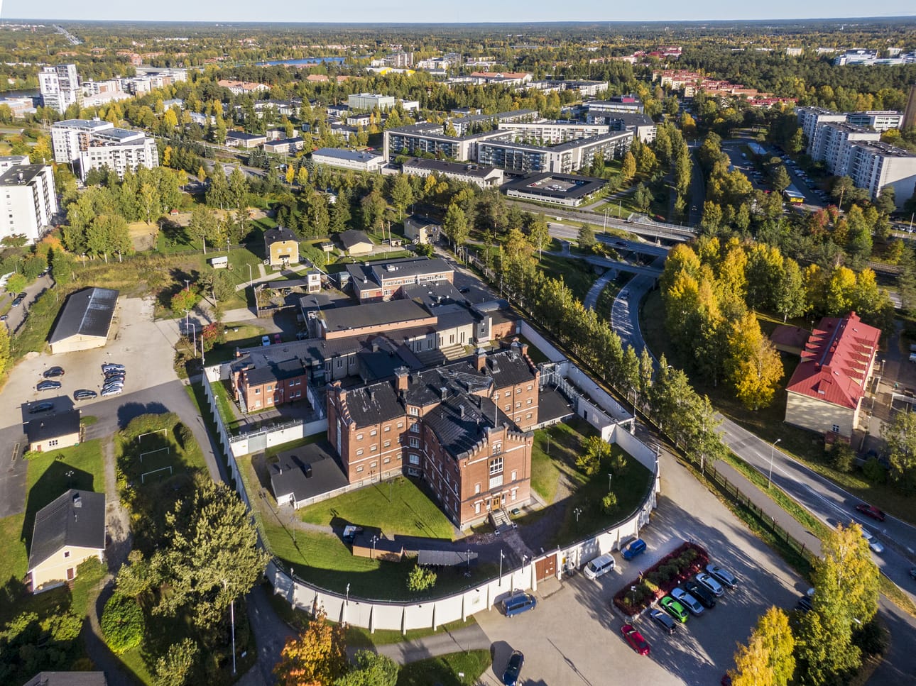 Myllytullin vankilakiinteistö vapautuu valtiokäytöstä loppuvuonna 2025. Oulun vankila muuttaa silloin Ruskonselkään uusiin tiloihin.