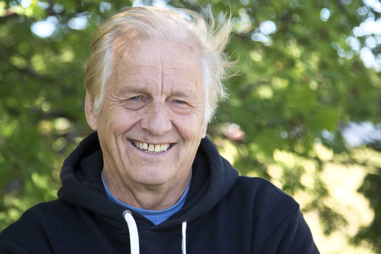 Rauli Virtanen sanoo entisaikojen merimiesten kokeneen maailmalla traagisia, koomisia ja tragikoomisia kohtaloita.