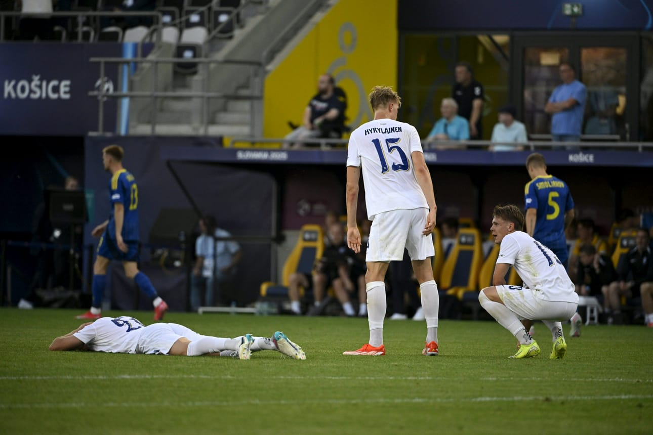 Pikkuhuuhkajat hävisi Kosicessa Ukrainalle 0–2. LEHTIKUVA / Antti Aimo-Koivisto