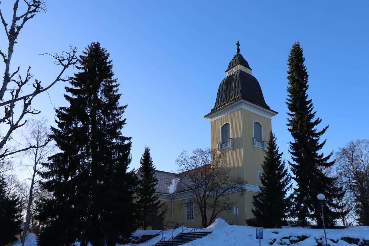 Jurvan kirkko kaikuu suosituista virsistä ensi viikolla.