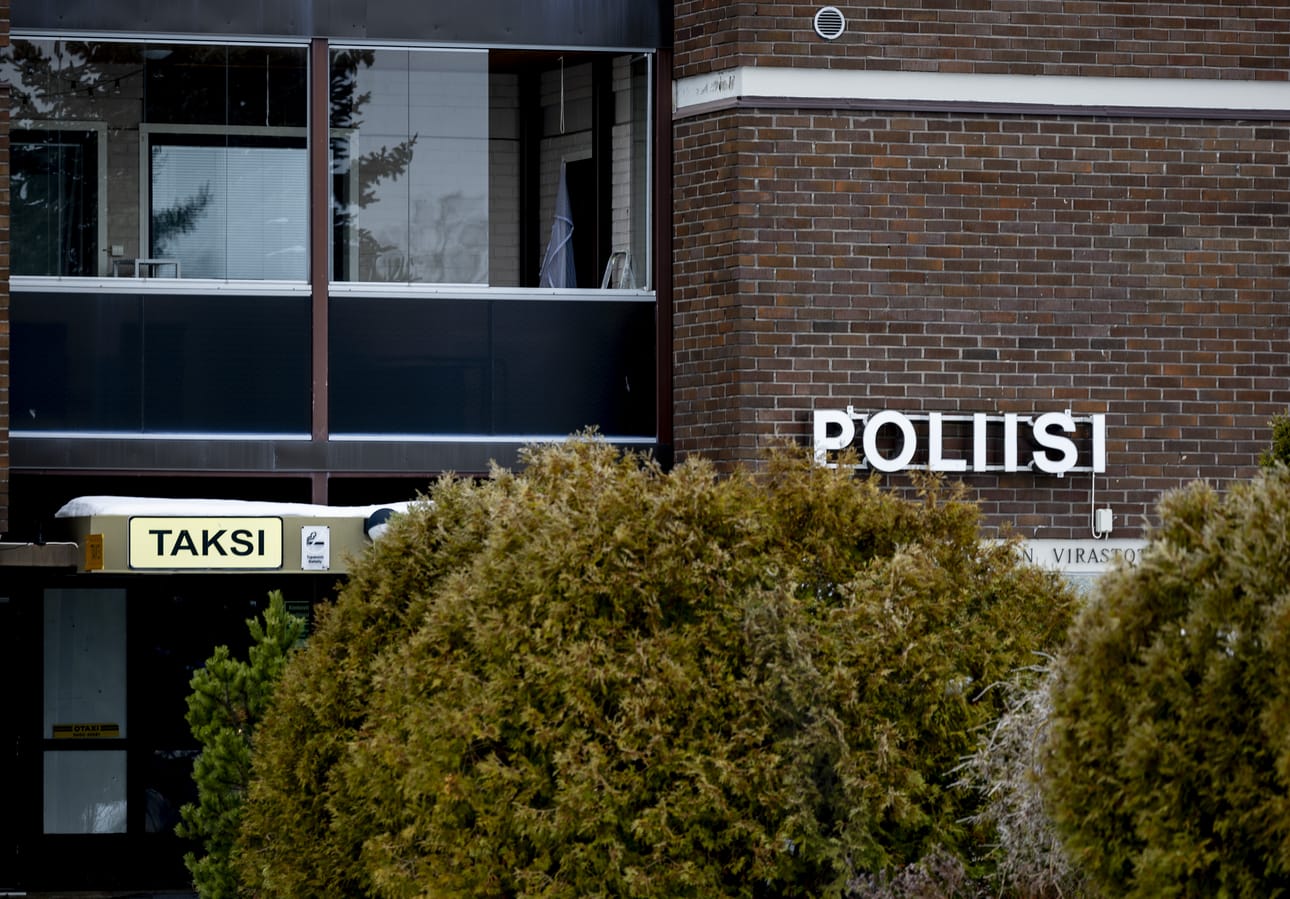 Poliisi on sulkemassa muun muassa Muhoksen poliisiaseman.