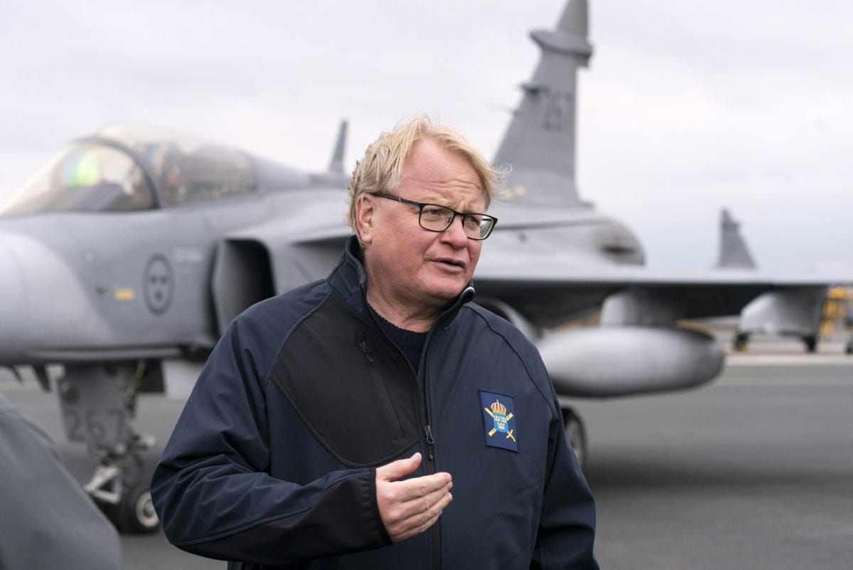 Ruotsin puolustusministerin Peter Hultqvistin mukaan Venäjän toiminta uhkaa koko eurooppalaista turvallisuusjärjestystä. LEHTIKUVA / Kaisa Siren