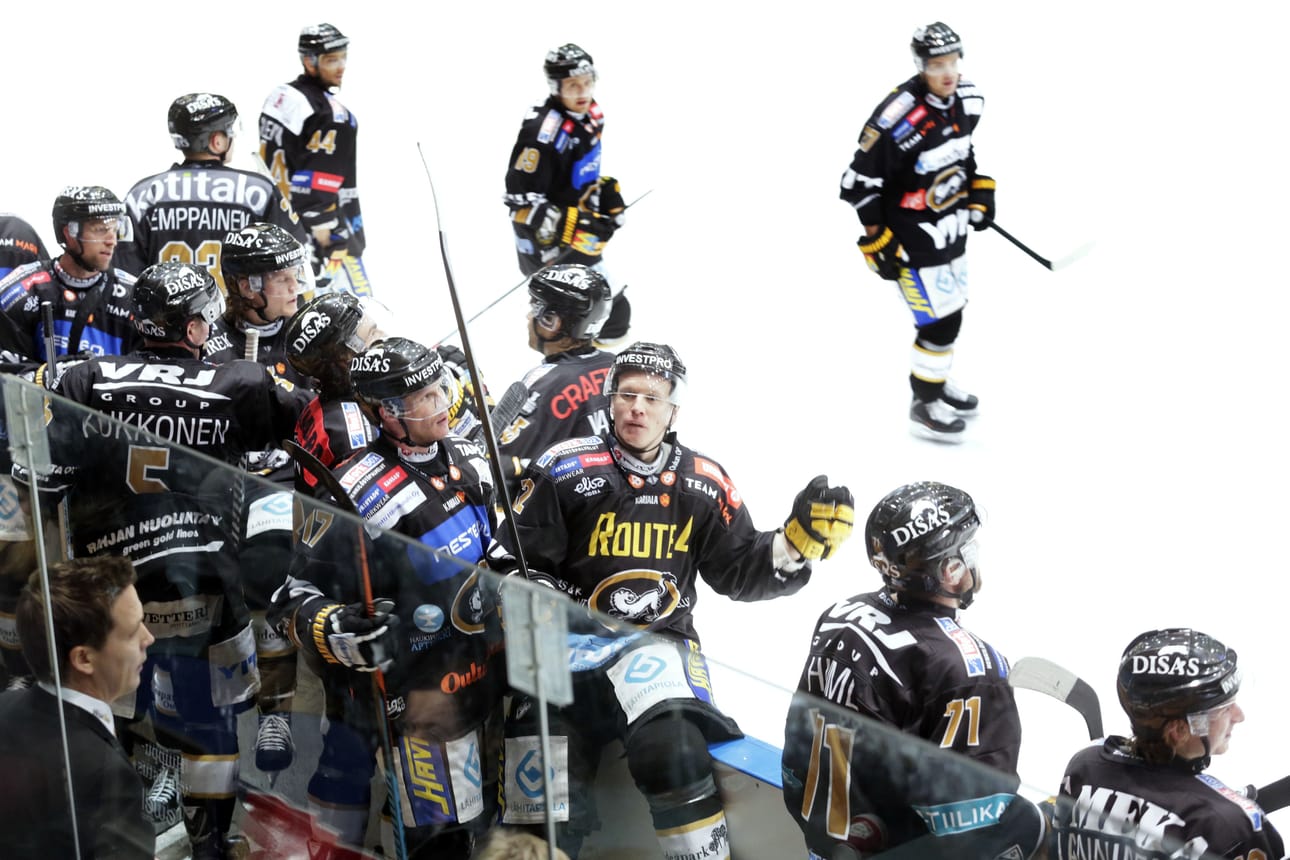 Kärpät on solminut uusia sopimuksia.