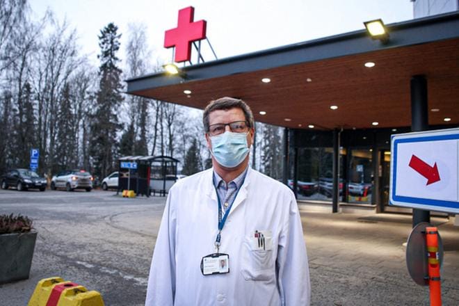 Infektioylilääkäri Juha Salonen pelkää, että rokotusaktiivisuus on Vaasan sairaanhoitopiirin alueella laimeampaa kuin muualla Suomessa. KUVA: PAULA KASKIMAA