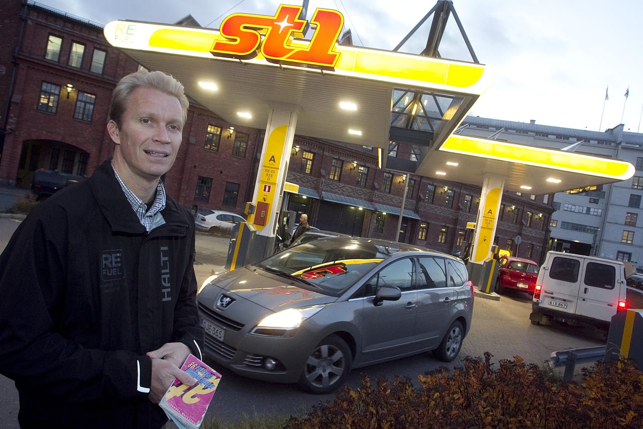 St1:n hallituksen puheenjohtajaa Mika Anttonen ei näe liikenneverkkoyhtiössä hyötyjä.