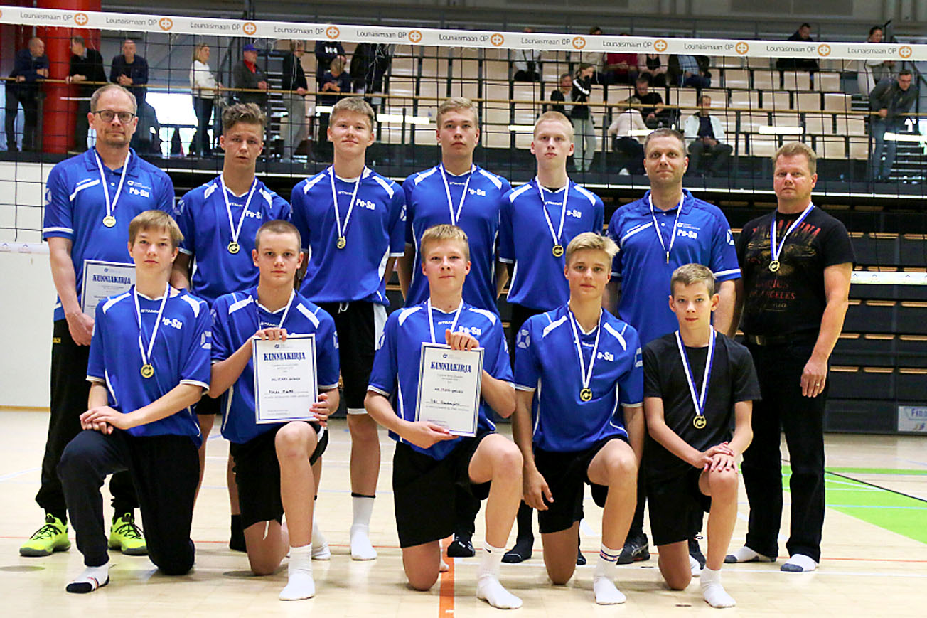 Mikko Määttä voittamassa alueiden SM-turnausta