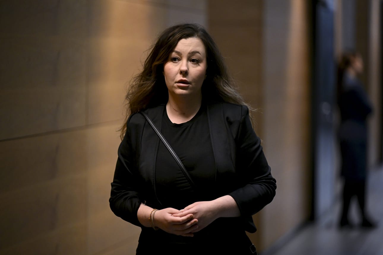 Presidentin sanomisia vääristellyt Sanna Antikainen myöntää virheensä.