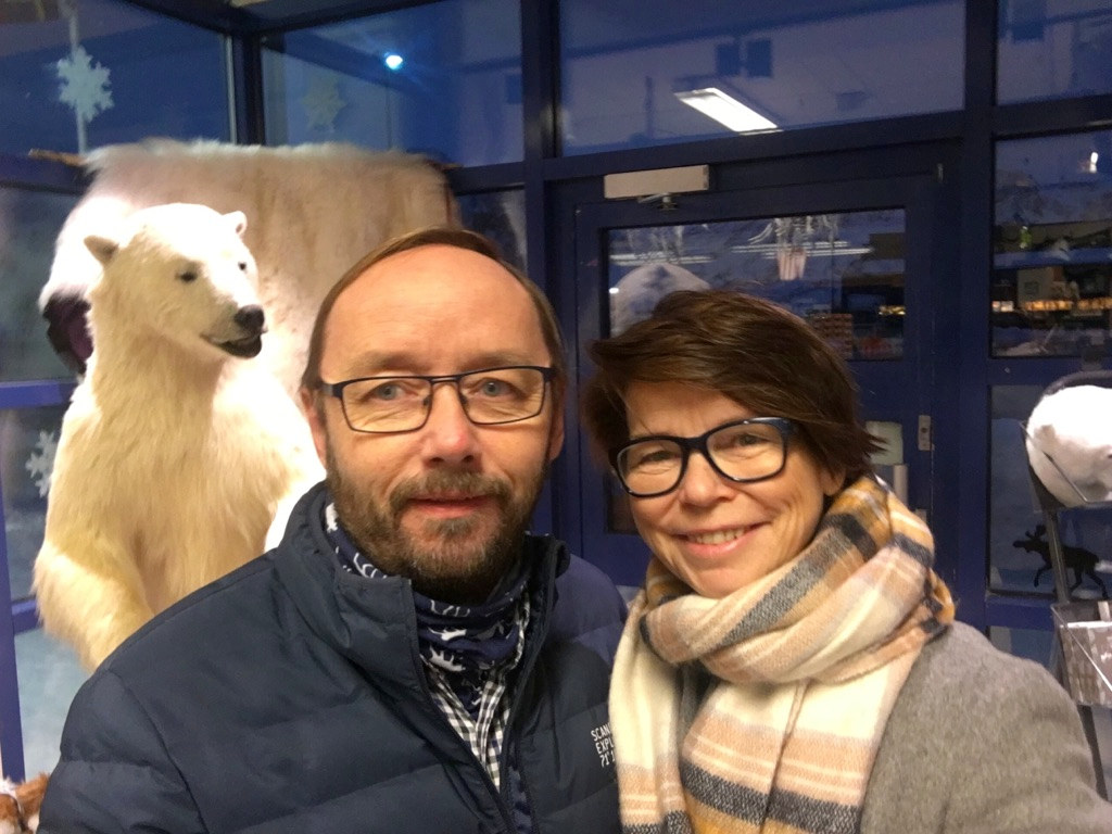 Sirpa Lusminki-Jensen on iloinen miehensä Larse Jensenin avusta yrityselämässä.