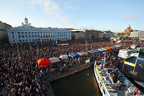 Lordin kansanjuhla täytti kauppatorin