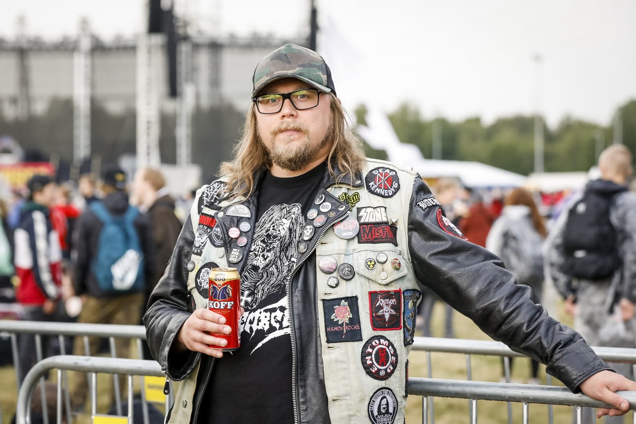 Topi Korhonen Savosta tuli juhlistamaan kesäloman alkua.