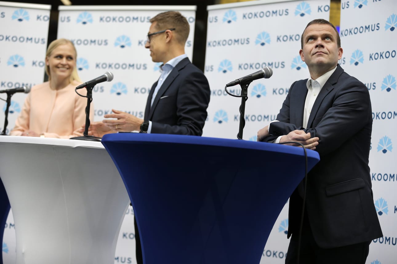 Kokoomuksen puheenjohtaja valitaan ensi viikonloppuna. Ehdokkaina ovat Elina Lepomäki (vas.), Alexander Stubb ja Petteri Orpo.