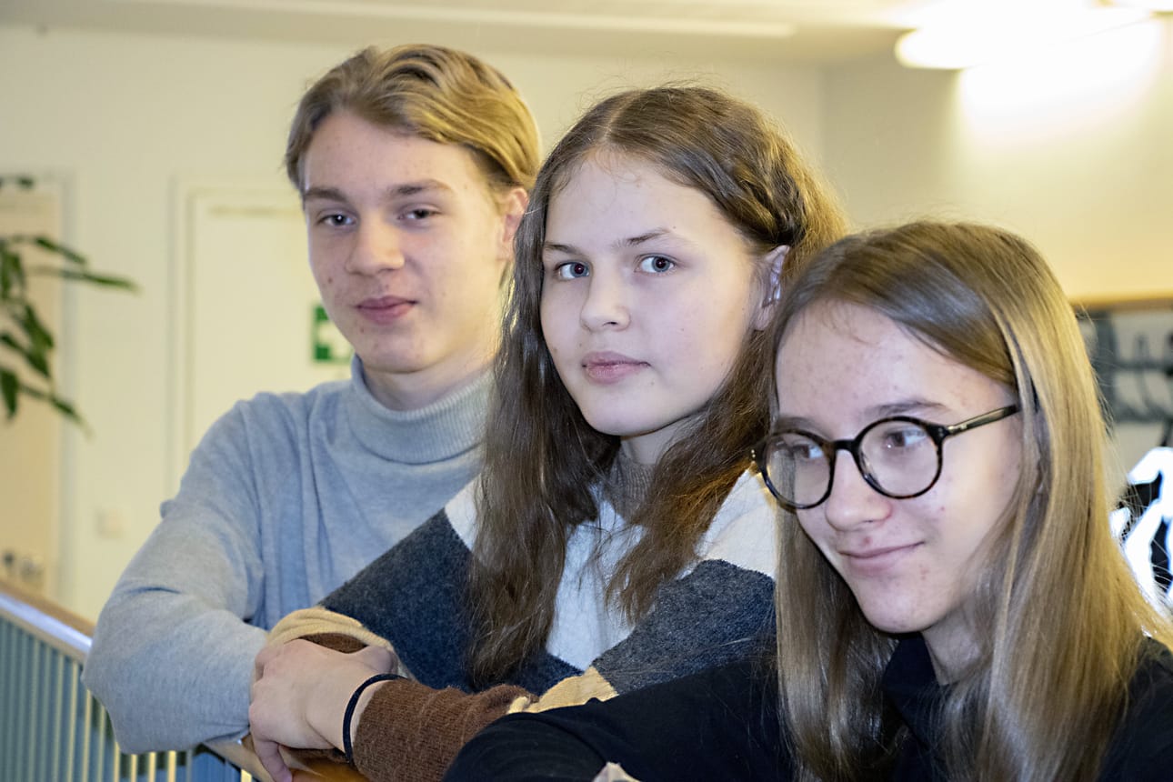 Eero Sallinen, Kaisa Kurtti ja Siiri Myllymäki menevät toukokuussa Jyväskylään valtakunnalliseen Taitaja-kilpailuun.