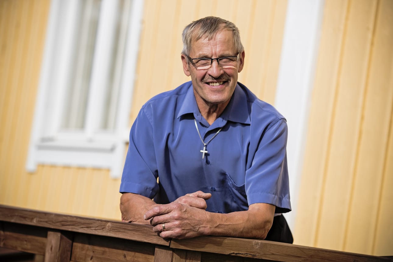 Jaakko Kallela on toiminut Raahen Vapaakirkon vanhimmiston puheenjohtaja kymmenien vuosien ajan. Hän heräsi uskoon yhtäkkiä juhannuksena 38 vuotta sitten.