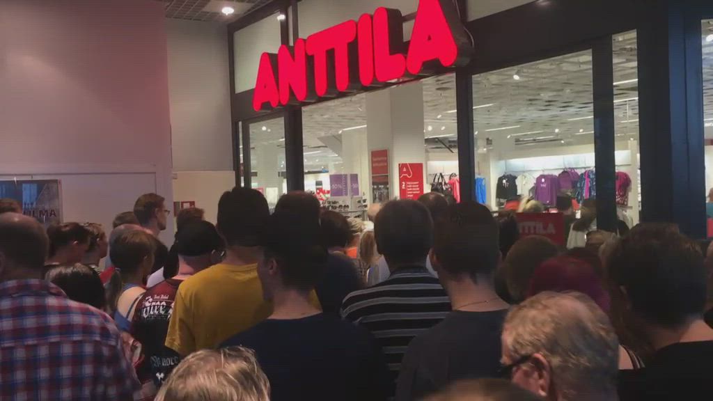Anttilan konkurssiloppuunmyynti Rovaniemellä