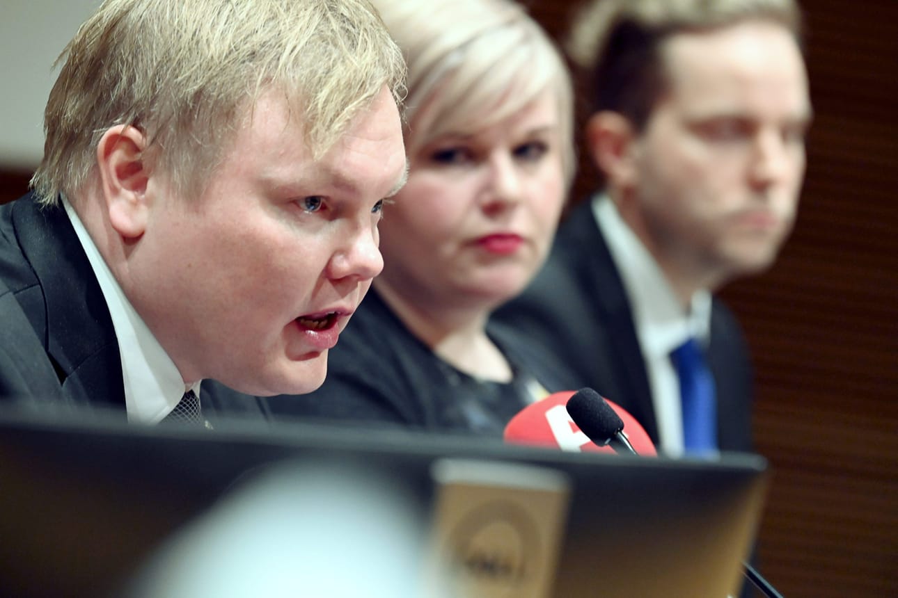 Tiede- ja kulttuuriministeri Antti Kurvinen vaihtaa ministeriötä huhti-toukokuun taitteessa, kun hän aloittaa maa- ja metsätalousministerinä.