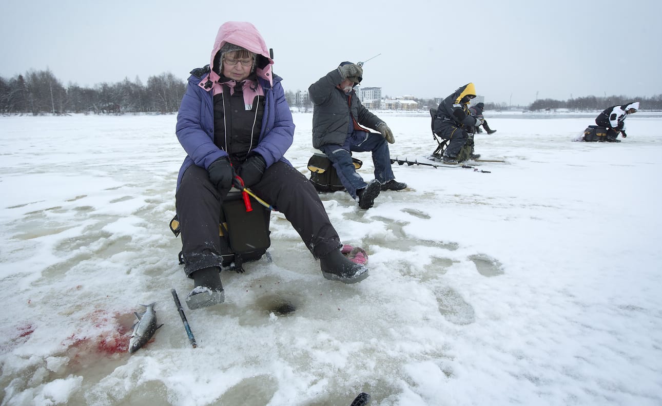 Hartaanselällä päästiin tänä talvena tavallista myöhemmin pilkkimään.