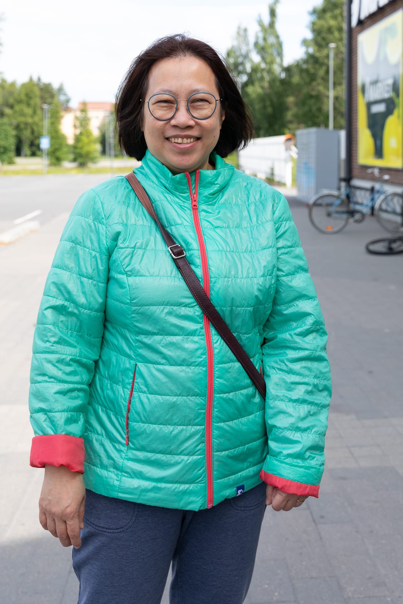 Fanny Fanny on huolissaan puukotusten vuoksi.