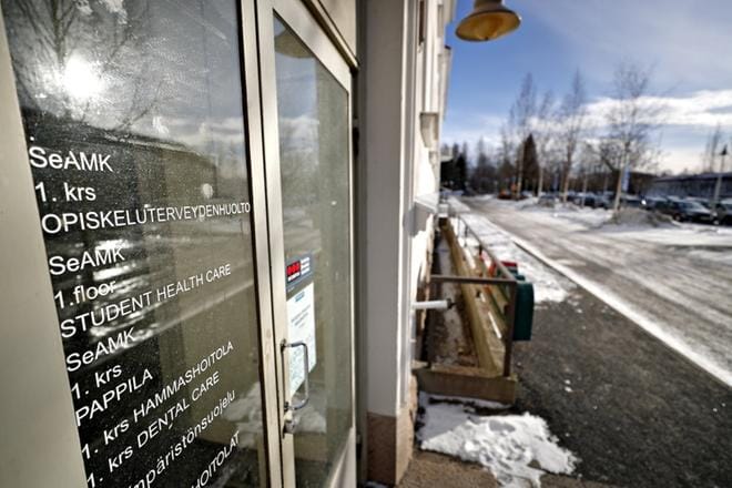 Tähän saakka Seinäjoen ammattikorkeakouluopiskelijat ovat saaneet terveyspalveluja nk. hyvinvointikäytävän varrelta, joka sijaitsee vanhan lääninsairaalan alueella lähellä kampusaluetta. KUVA: TOMI KOSONEN
