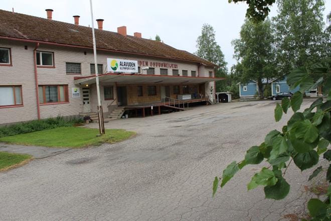 Alavuden öljynpuristamo toimii vielä Alavuden entisen osuusmeijerin tiloissa. KUVA: REIJO HEIKKILÄ