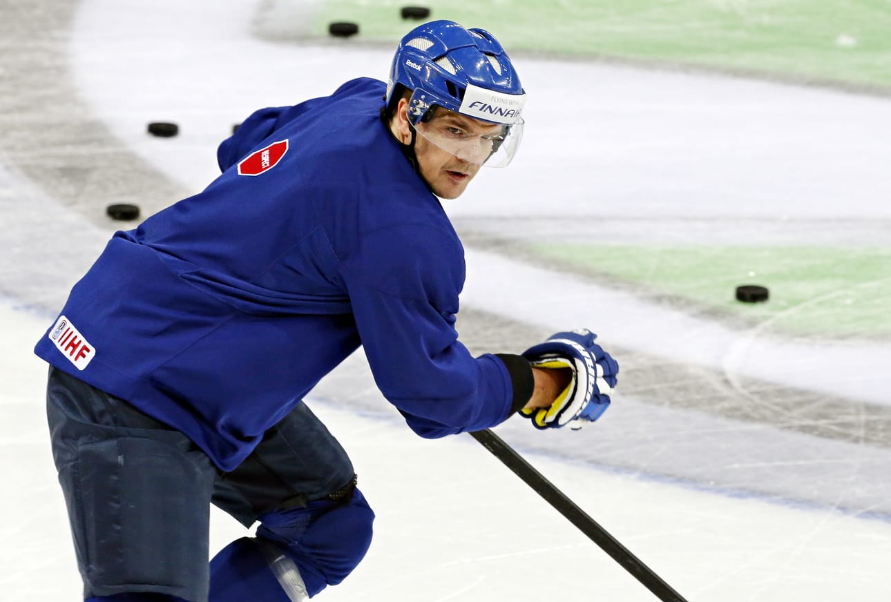 Kärppien Juha-Pekka Haataja pelaa perjantai-iltana uransa ensimmäisen MM-kisaottelun.