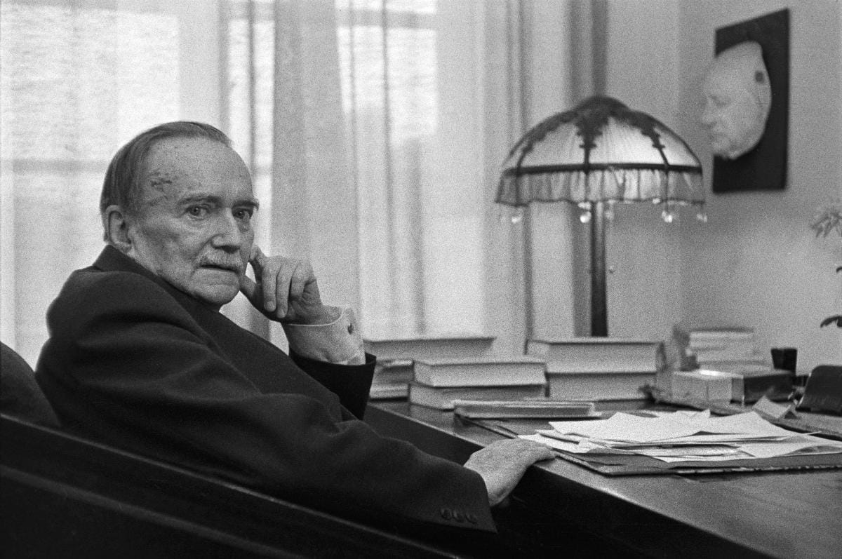 Kirjailija V. A. Koskenniemi vuonna 1961.