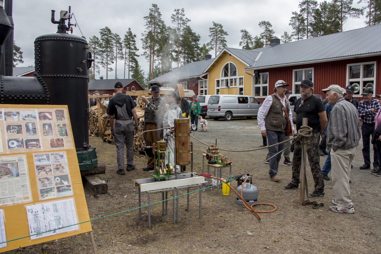 Vilkkain kävijäpäivä oli tyypilliseen tapaan lauantai. Lauantaina konepäiväalueella oli kova tungos siitäkin huolimatta, että alueen koko on 7 hehtaaria, minkä lisäksi alueella on 5 hehtaaria parkkialuetta.
