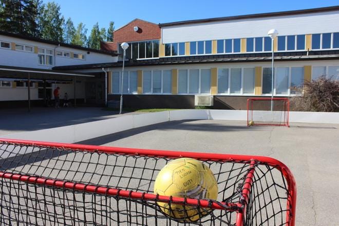 Ähtärin Otsonkoulun sisäilma-asioista tehtiin tutkintapyyntö poliisille loppukeväästä 2018. KUVA: REIJO HEIKKILÄ