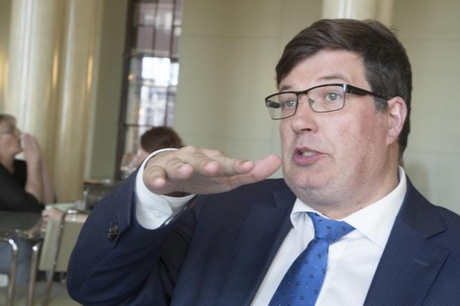 Kansanedustaja Arto Satonen jätti viime viikolla lakialoitteen työllisyyspalvelujen kuntakokeilun jatkamisesta. KUVA: Mauri Ratilainen