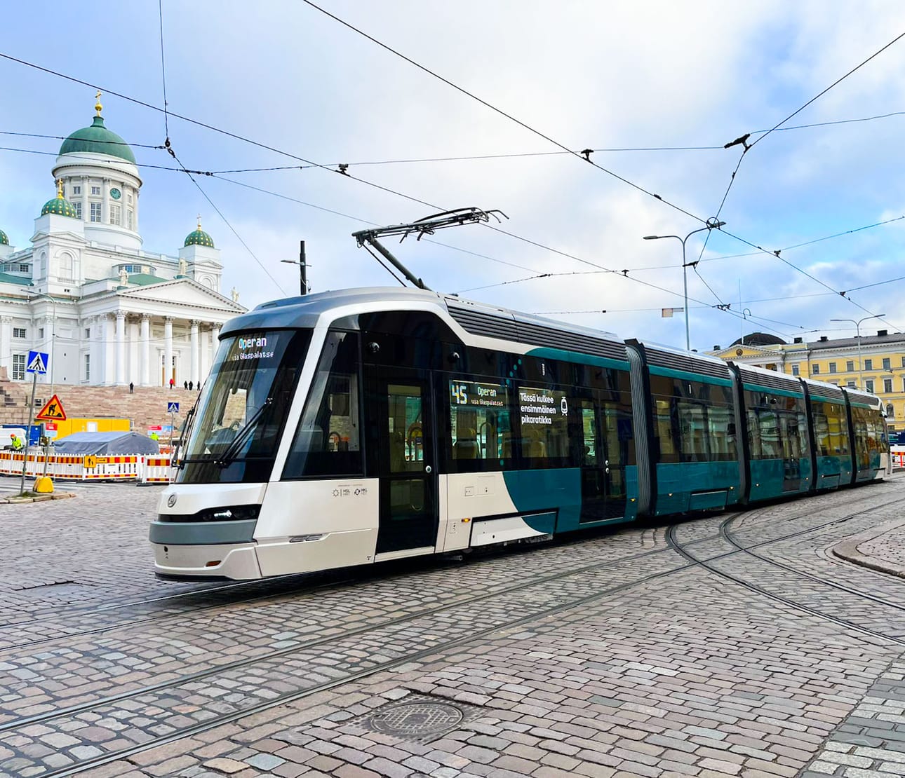 Helsingin raideliikenne laajenee, ja Crimppi toimittaa uusiin vaunuihin johdinsarjat.