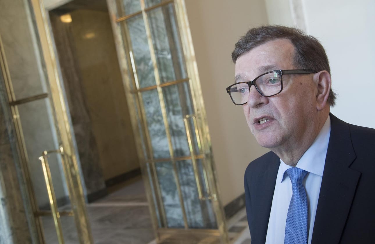 Paavo Väyrynen.