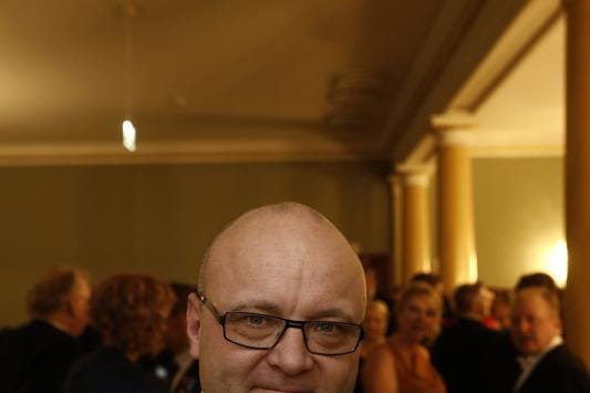 Tapio Suominen aikoi lähteä Linnan juhlista ensimmäisten joukossa, koska haluaa säästellä itseään. KUVA: Joel Maisalmi