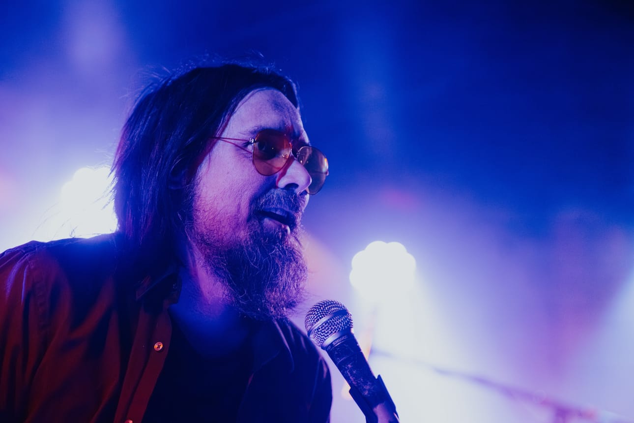 Risto Ylihärsilän johtama Risto-yhtye on julkaissut pitkästä aikaa albumillisen uutta musiikkia.