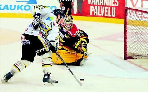 Tomi Mustonen tuuletti Kuopiossa kahta osumaa.