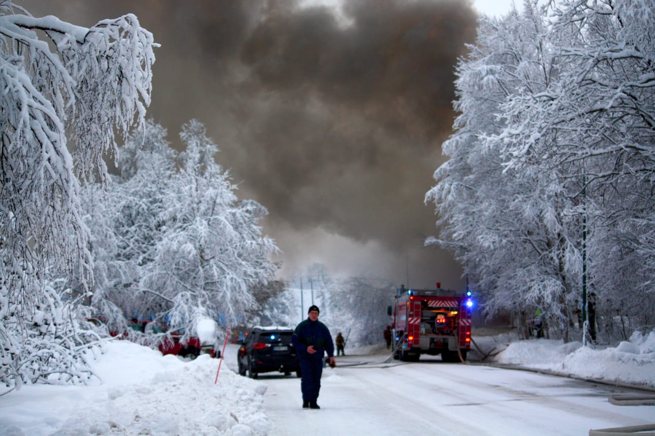 Kauppakartanon paloon liittyen poliisi pyytää havaintoja liikkujista aamulla tai aamuyöllä.