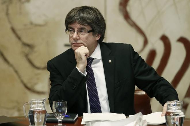 Carles Puigdemont kirjoitti jo toisen kerran tällä viikolla Espanjan hallitukselle. Kuva: Andreu Dalmau / EPA