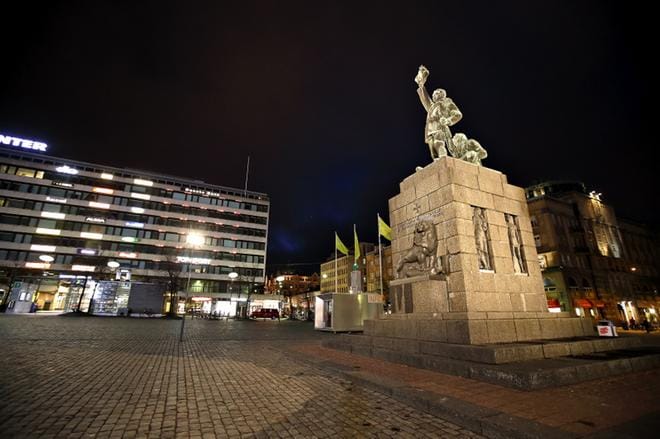 Arkistokuva/Tomi Kosonen: Earth Hour Vaasassa 28.3.2015.