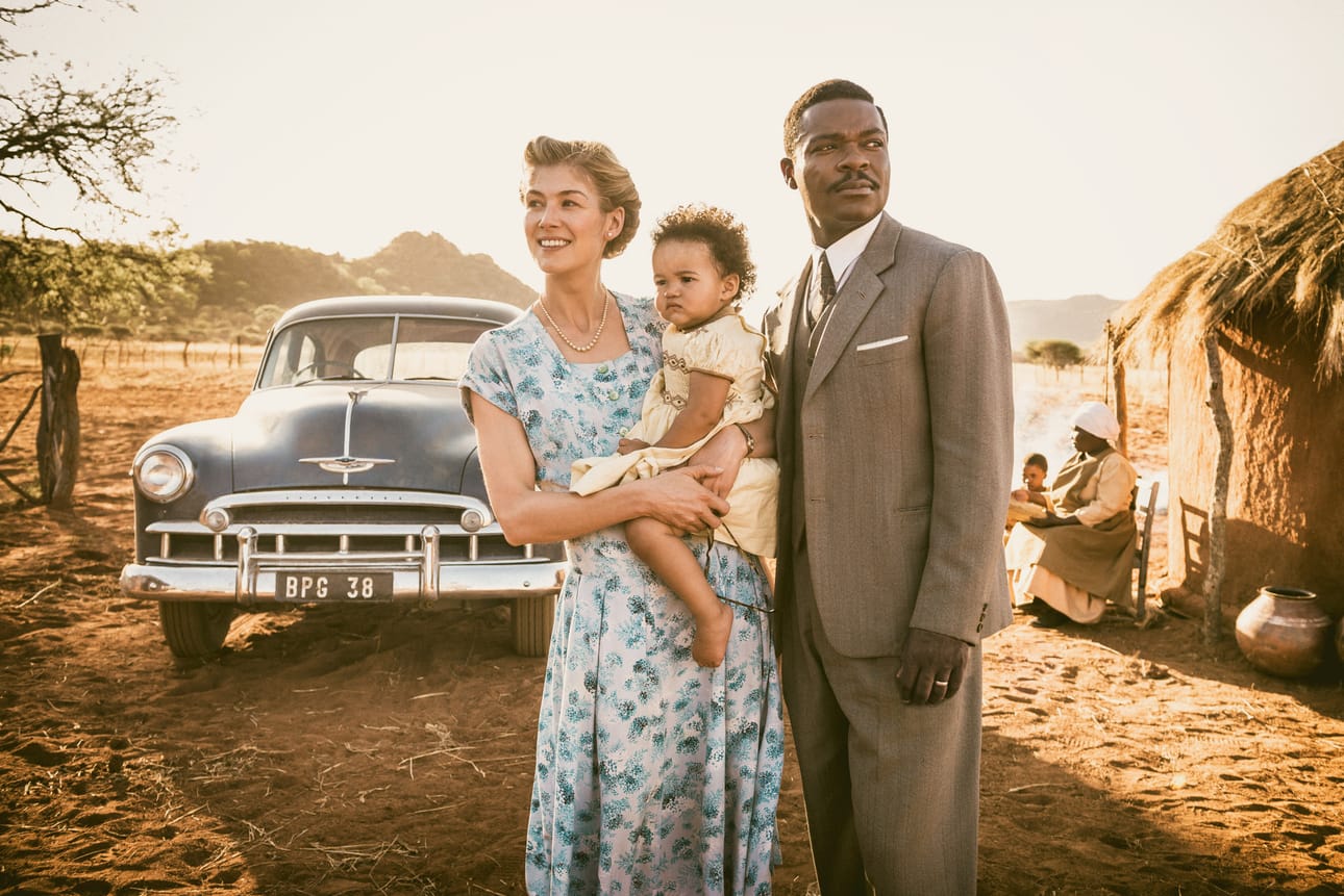 1940-luvun lopulle sijoittuva tosipohjainen romanttinen draama kertoo siitä, kun lontoolainen Ruth Williams (Rosamund Pike) menee naimisiin Botswanan kruununprinssin(David Oyelowo) kanssa. Liitto herättää levottomuutta monella taholla.