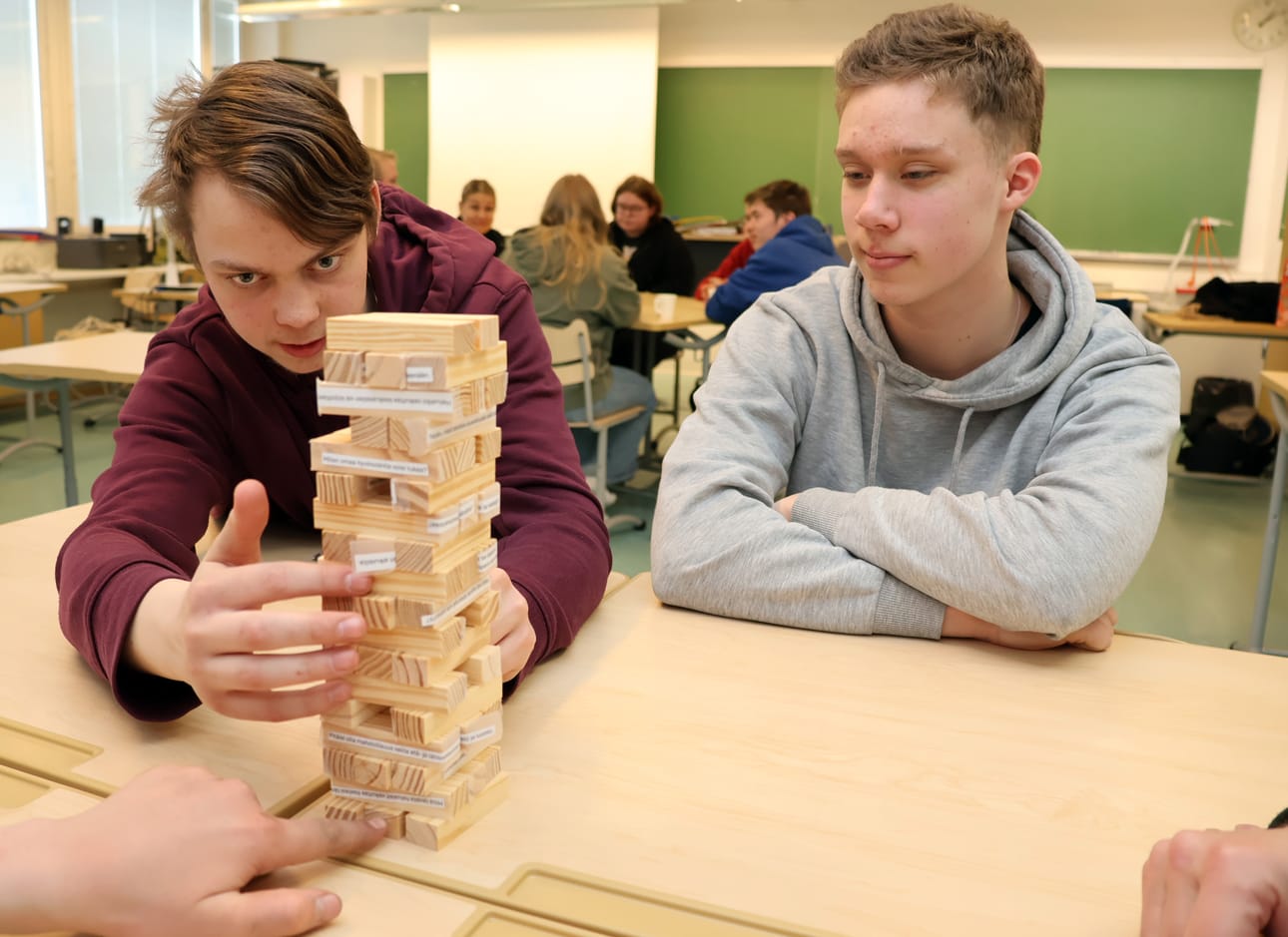 Daniil Babarykin, Aatos Korpi ja Aku Aalto kuuluivat samaan ryhmään.