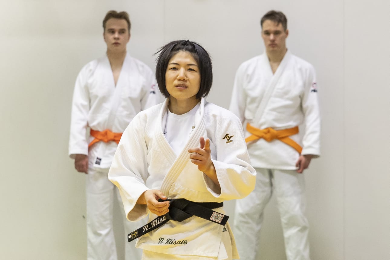 Misato Nakamura vieraili viime viikolla Rovaniemellä ja Oulussa jakamassa oppejaan. Hän on judon olympia- ja MM-mitalisti.