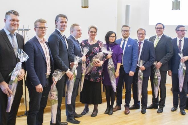Mikko Savola, Risto Lahti, Pasi Kivisaari, Antti Kurvinen, Anne Rintamäki, Kati Ojaniemi, Antti Joensuu, Lasse Hautala, Rami Ala-NIsula ja Esko Lehtimäki. KUVA: MARJA TYYNISMAA