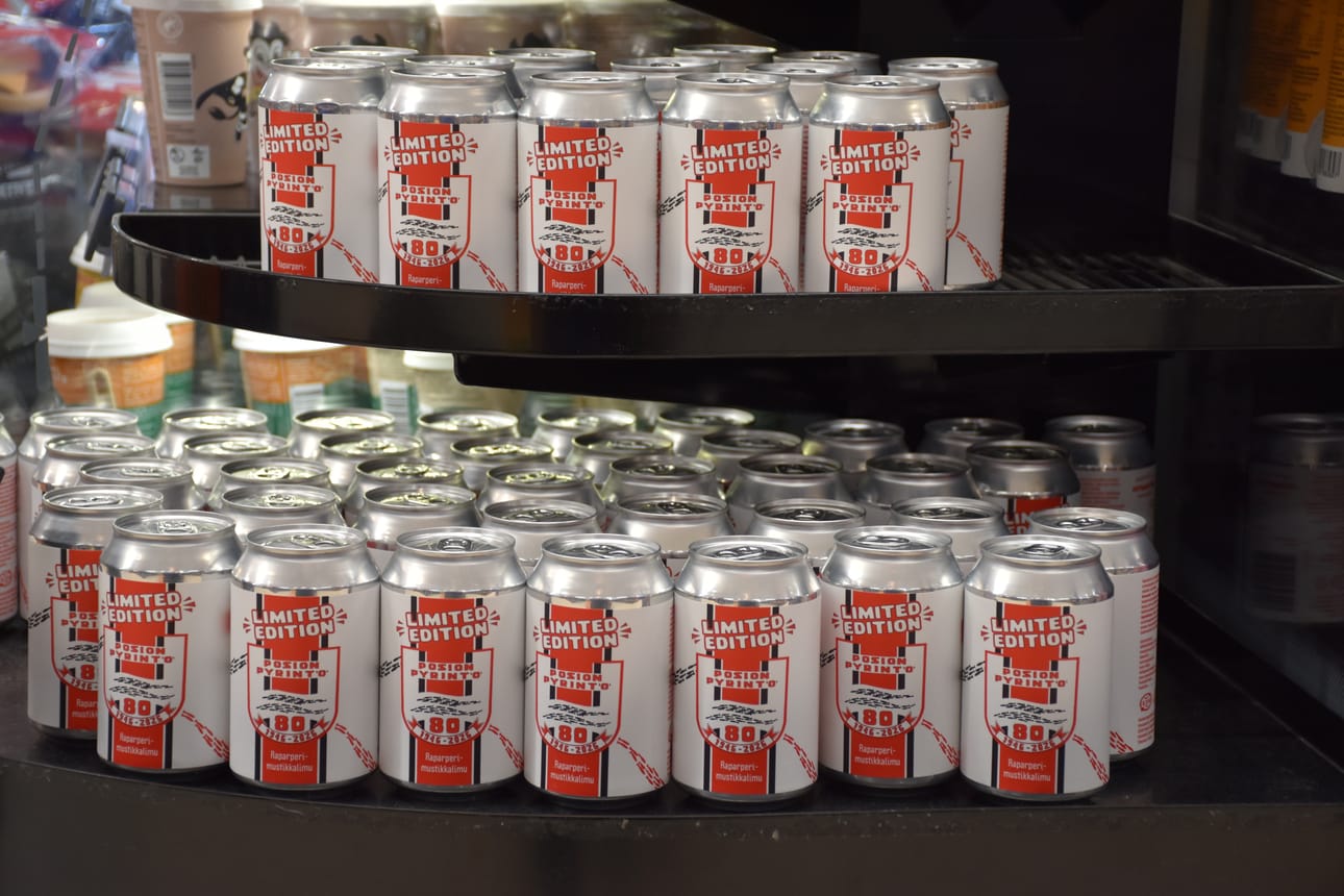 Posion Pyrinnön uusi limonaadi, joka löytyy jo posiolaisesta K-marketista.